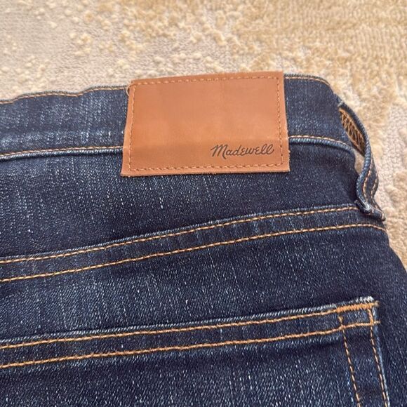 Madewell dark wash straight jeans size 33 by 32 in GUC - Picture 7 of 8